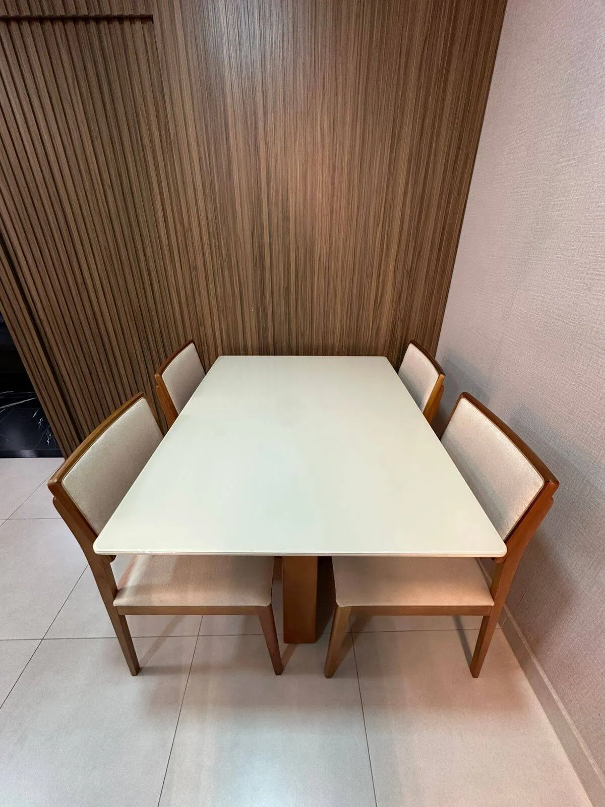 Imagem Apartamento 2 quartos 1 suite Mobiliado Villagio Calabria