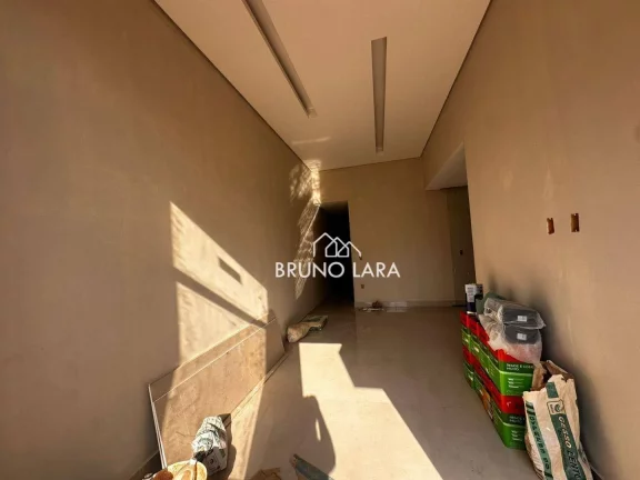 Imagem Casa à venda em Igarapé MG, Bairro Três Poderes.