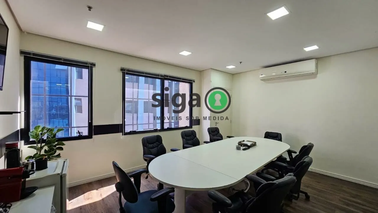 Imagem Conjunto Comercial Mobiliado de 150m² com 4 Vagas na Vila Olímpia.