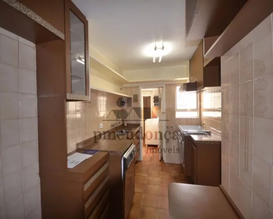 Imagem Apartamento em perfeito estado de conservação, piso em porcelanato, living para 02 ambientes, banh...