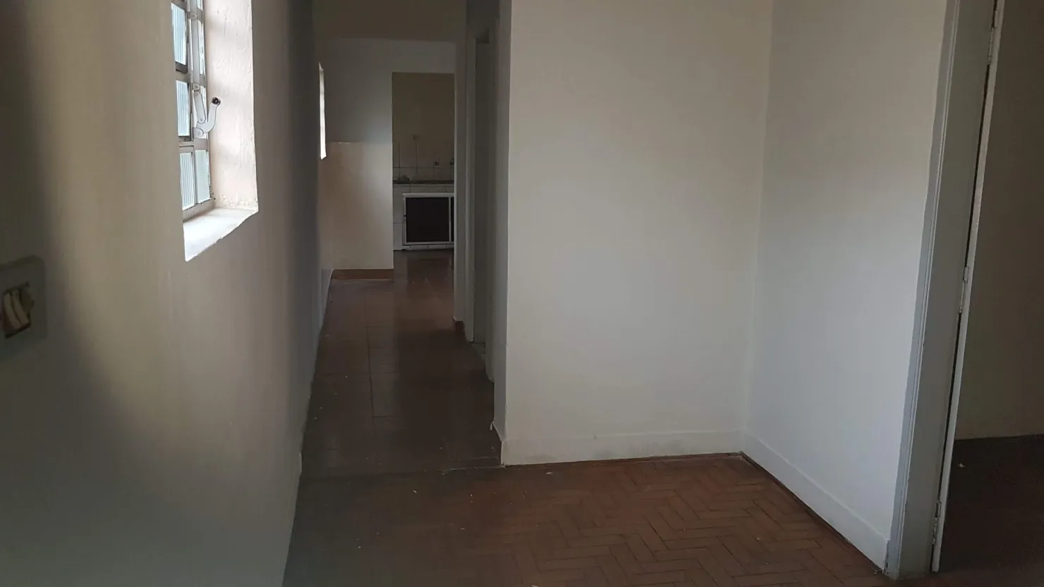Imagem Casa à venda 4 Quartos, 10 Vagas, 381.9M², Centro, Pindamonhangaba - SP