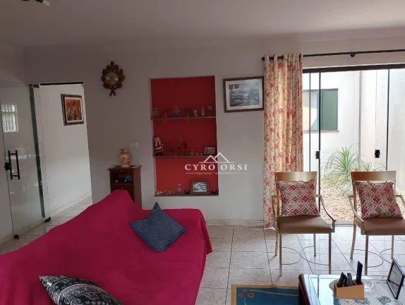 Imagem Casa com 3 dormitórios à venda, 220 m² por R$ 650.000,00 - Bongue - Piracicaba/SP