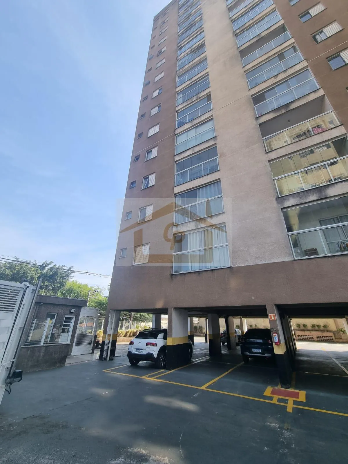 Imagem Residencial da Granja, 3 quartos sendo 1 suíte, varanda *piscina