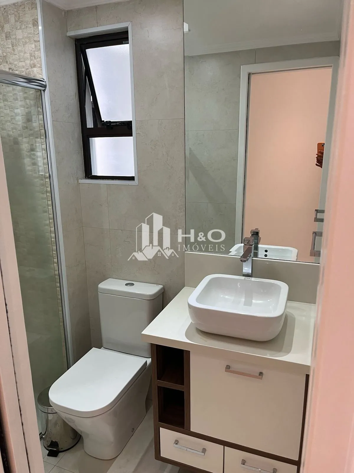Imagem Apartamento com 3 Dormitórios à Venda na Vila Araguaia - Acabamento Impecável, Pronto para Morar