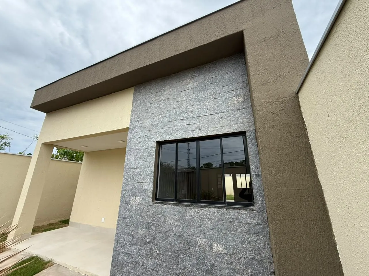 Imagem CASA 2 QUARTOS 1 SUÍTE -Área gourmet RESIDENCIAL TROPICAL VILLE