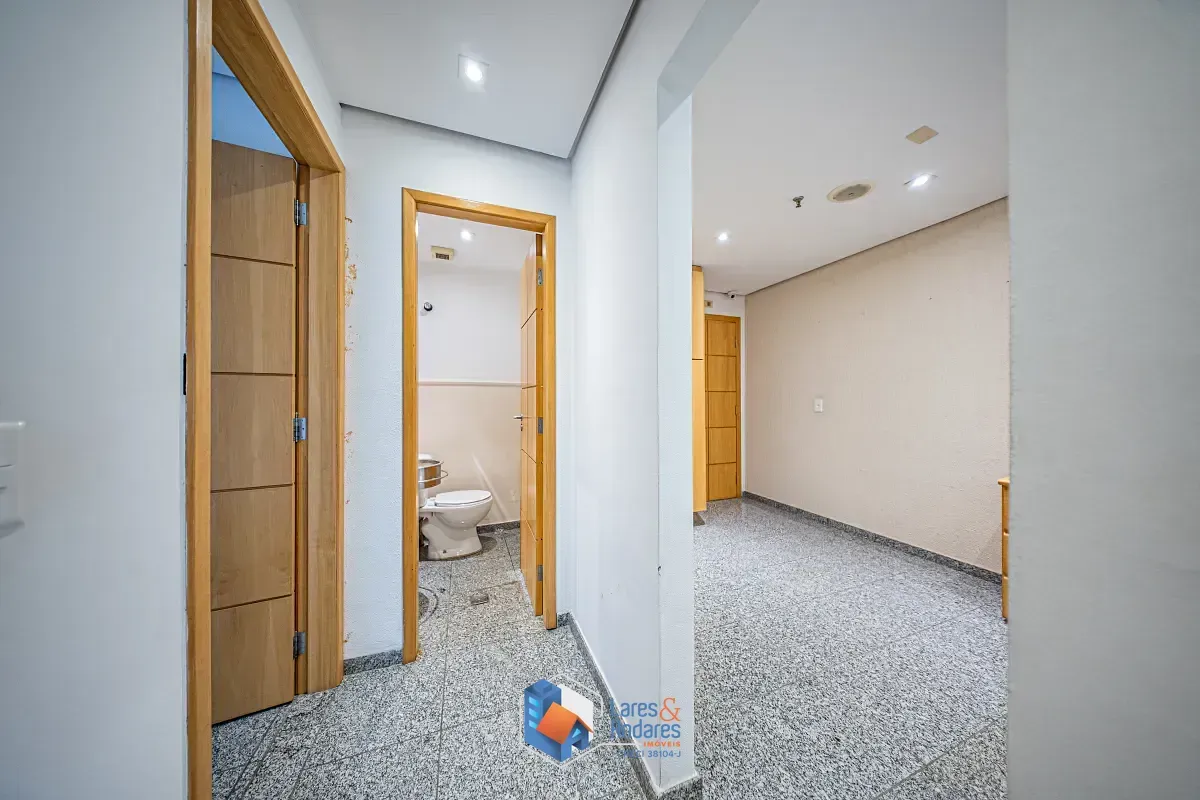 Imagem Conjunto comercial para venda em Vila Mariana, 100m²