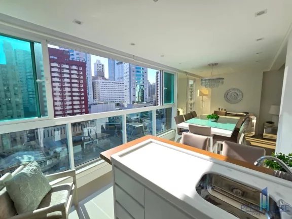 Foto do imóvel Apartamento Zona Central para Venda em Balneário Camboriú, CENTRO, 3 dormitórios, 1 suíte, 3 banheiros, 2 vagas em Rua 904