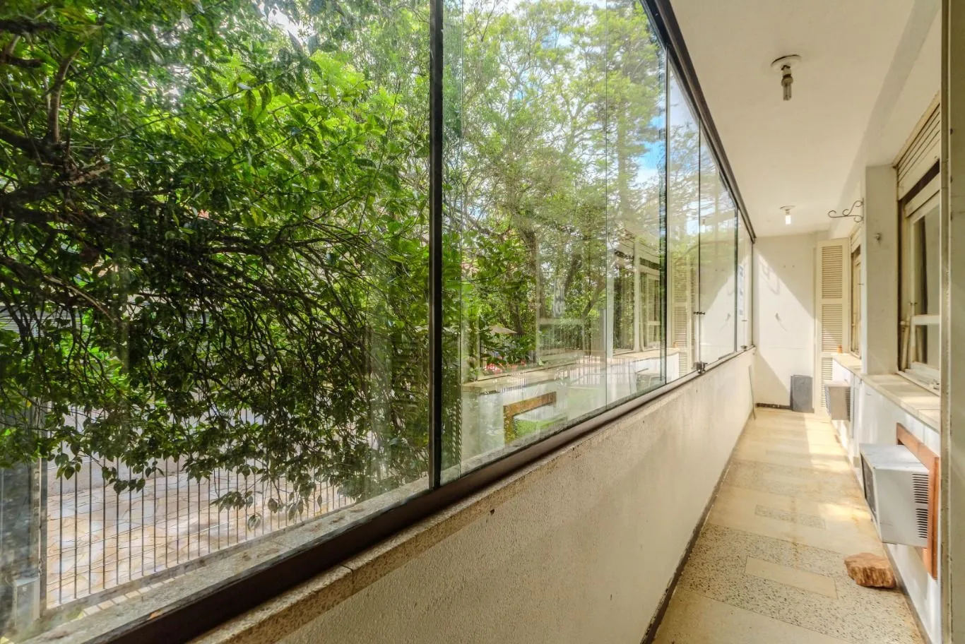 Imagem Apartamento com 3 quartos e 124m² à venda em Petrópolis, Porto Alegre. Rua Coronel Corte Real, Petrópolis, Porto Alegre