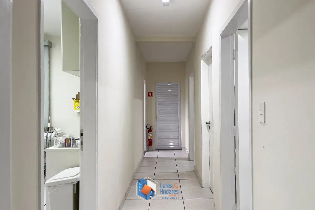 Imagem Conjunto comercial para venda em Cidade Ademar, 361m²