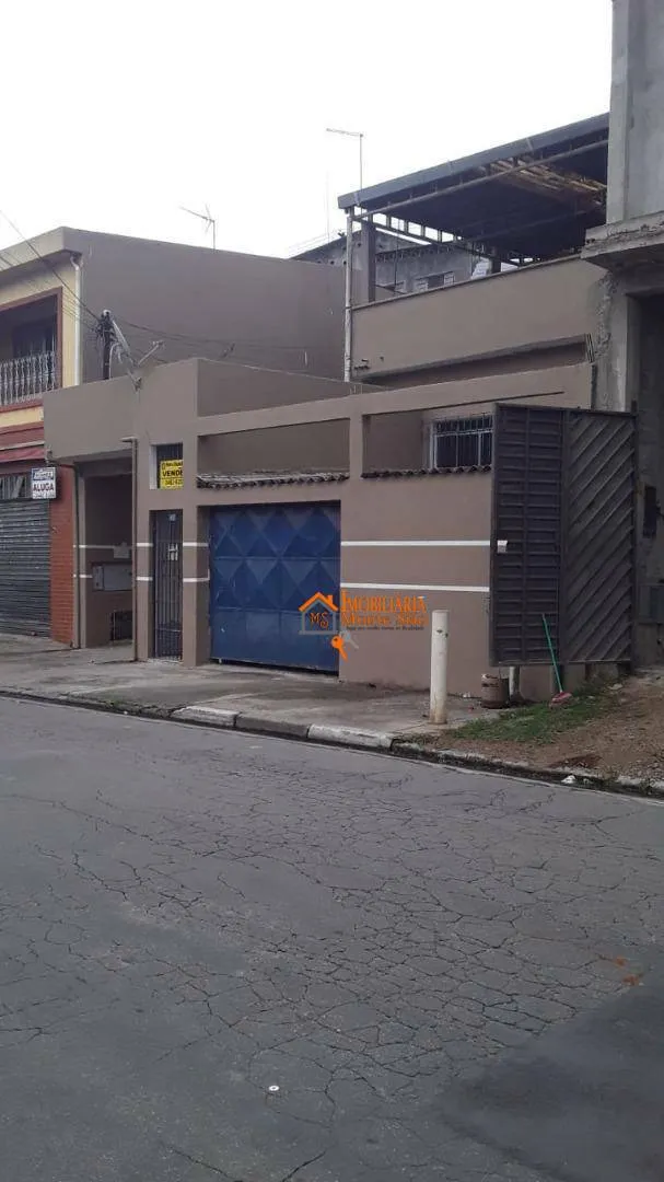 Imagem Casa com 3 dormitórios à venda, 260 m² por R$ 530.000,00 - Jardim Cumbica - Guarulhos/SP