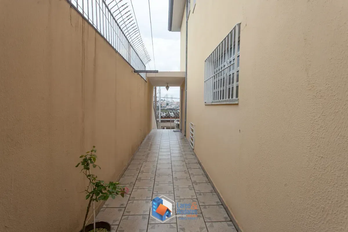 Imagem Sobrado para venda em Vila Palmeiras com 3 quartos, 137m²