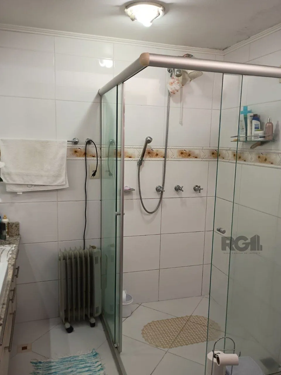 Imagem Casa 2 dormitórios, vagas de garagem, Bairro Parque da Matriz