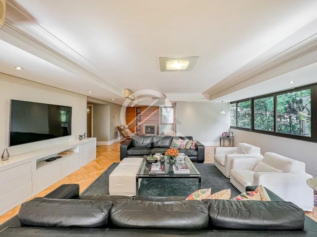 Imagem Apartamento na parte alta do bairro Rio Branco com 243m², 3 suítes, living para 4 ambientes com la...