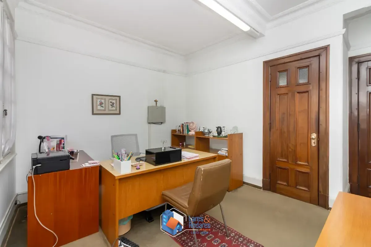 Imagem Conjunto comercial para venda em República, 200m²