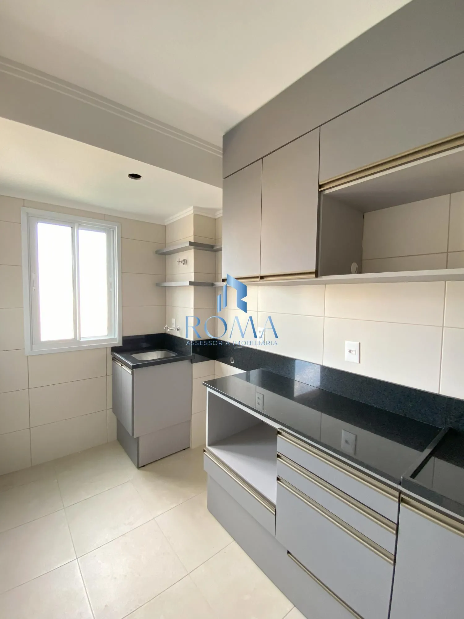 Imagem APARTAMENTO SEMI MOBILIADO