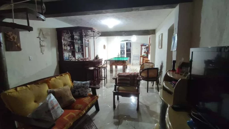 Imagem CHÁCARA REUNIDAS COM PISCINA