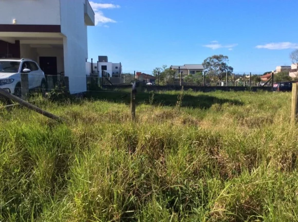 Imagem Terreno à venda no Bairro Ferraz em Garopaba-SC