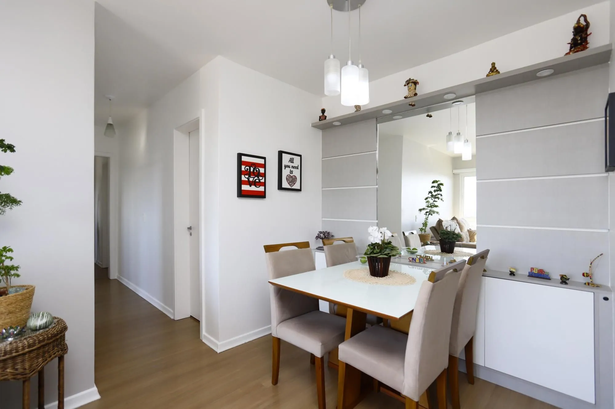 Imagem Apartamento, 03 Dormitórios, 02 Banheiros, 63m², Bairro Jardim Itu