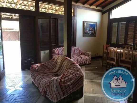 Imagem Vendo casa bem localizada em Porto Seguro Village II