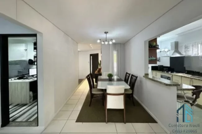 Imagem Casa (estuda permuta e financiamento) piscina, 03 quartos c/suíte, em Piraberaba Joinville SC