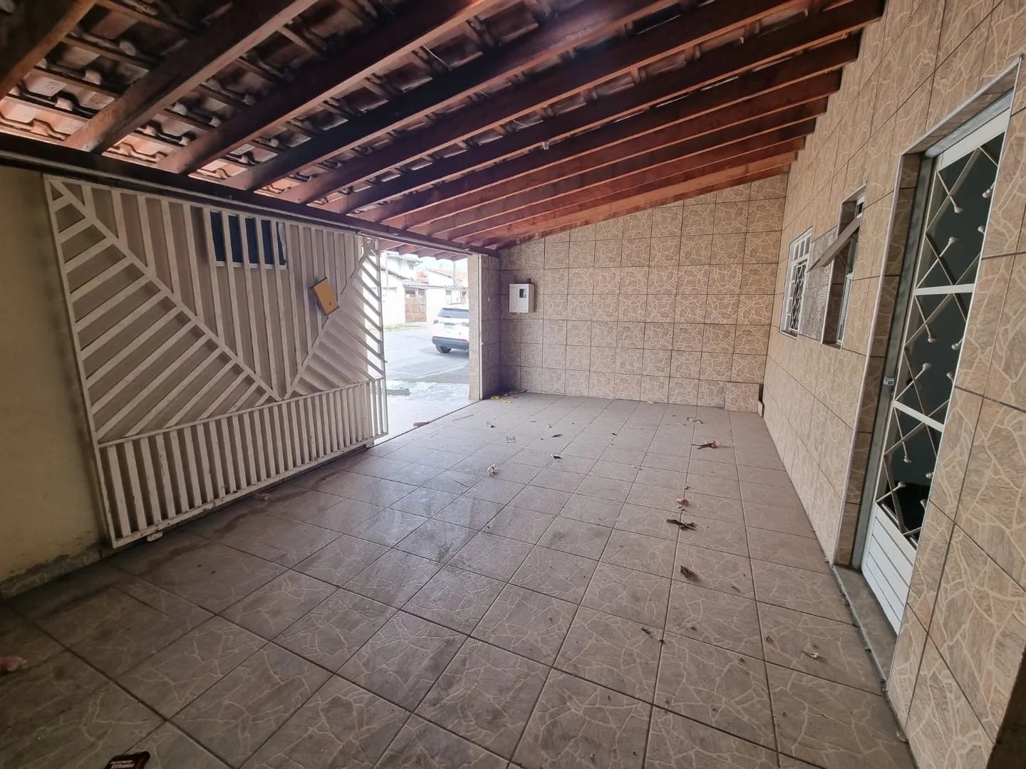 Imagem Casa à venda 2 Quartos, 2 Vagas, 140M², Marieta Azeredo, Pindamonhangaba - SP
