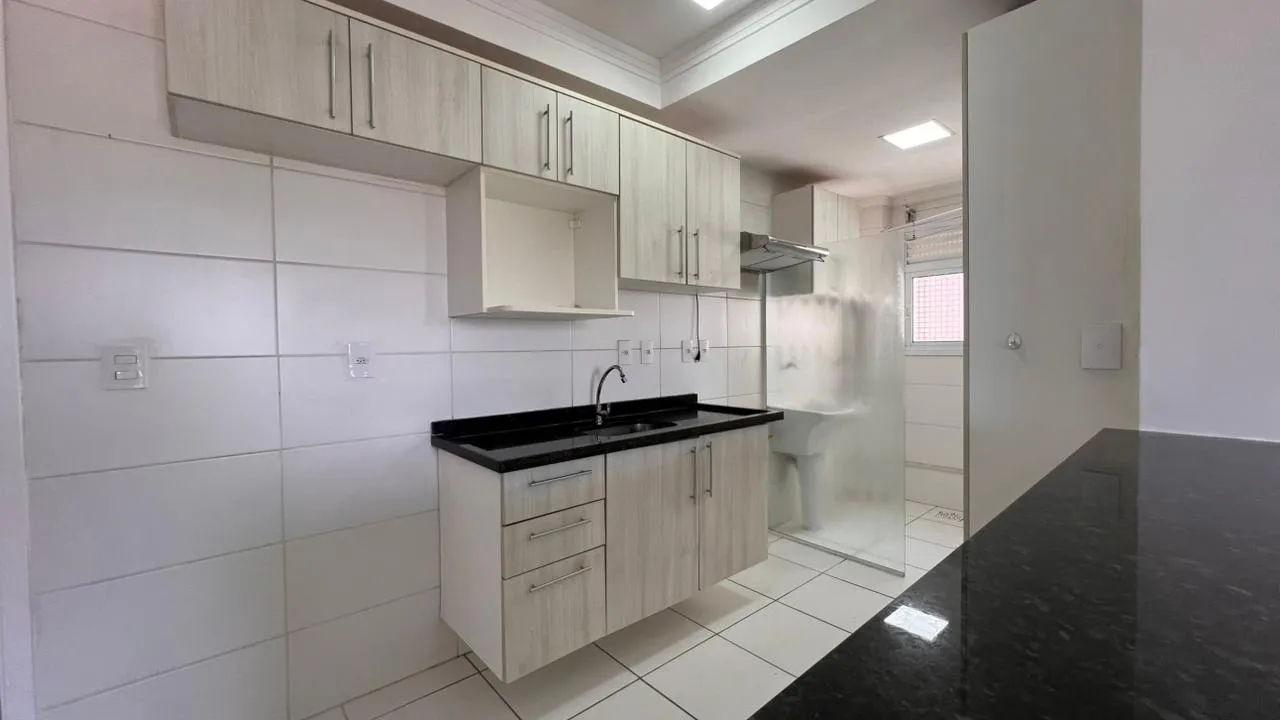 Imagem Apartamento com Varanda Gourmet e Duas Vagas Cobertas no Alpha Club Residencial, à 5min. do Shopping Iguatemi