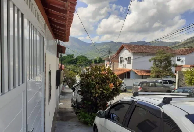 Imagem Casa com 2 Quartos à Venda, 81 m² em Campo Grande - Rio de Janeiro