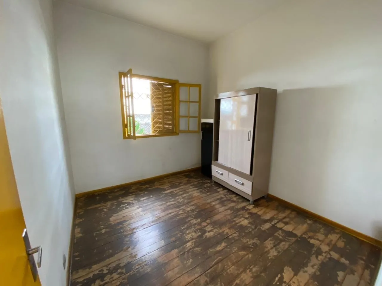 Imagem Comercial à venda 2 Quartos, 1 Vaga, 351.6M², Centro, Taubaté - SP