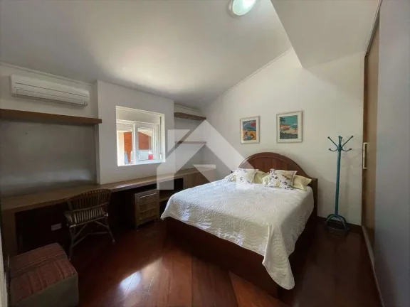 Imagem Casa de Condomínio em São Paulo II - Cotia
