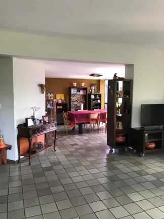 Imagem Apartamento com 4 Quartos à Venda, 243 m² em Madalena - Recife