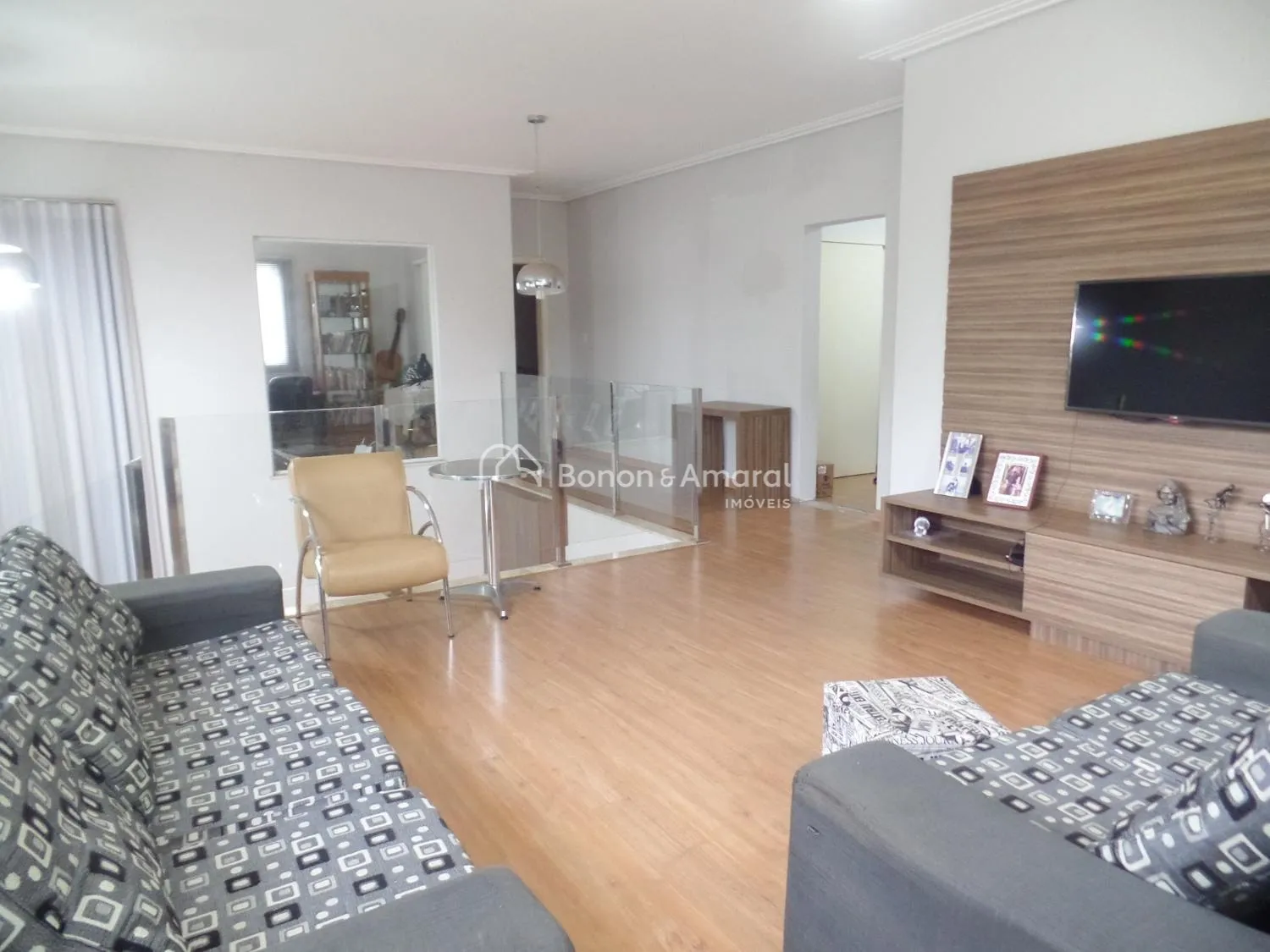 Imagem Sobrado de 4 suítes à venda no Condomínio Villa Franca, Betel, Paulínia.