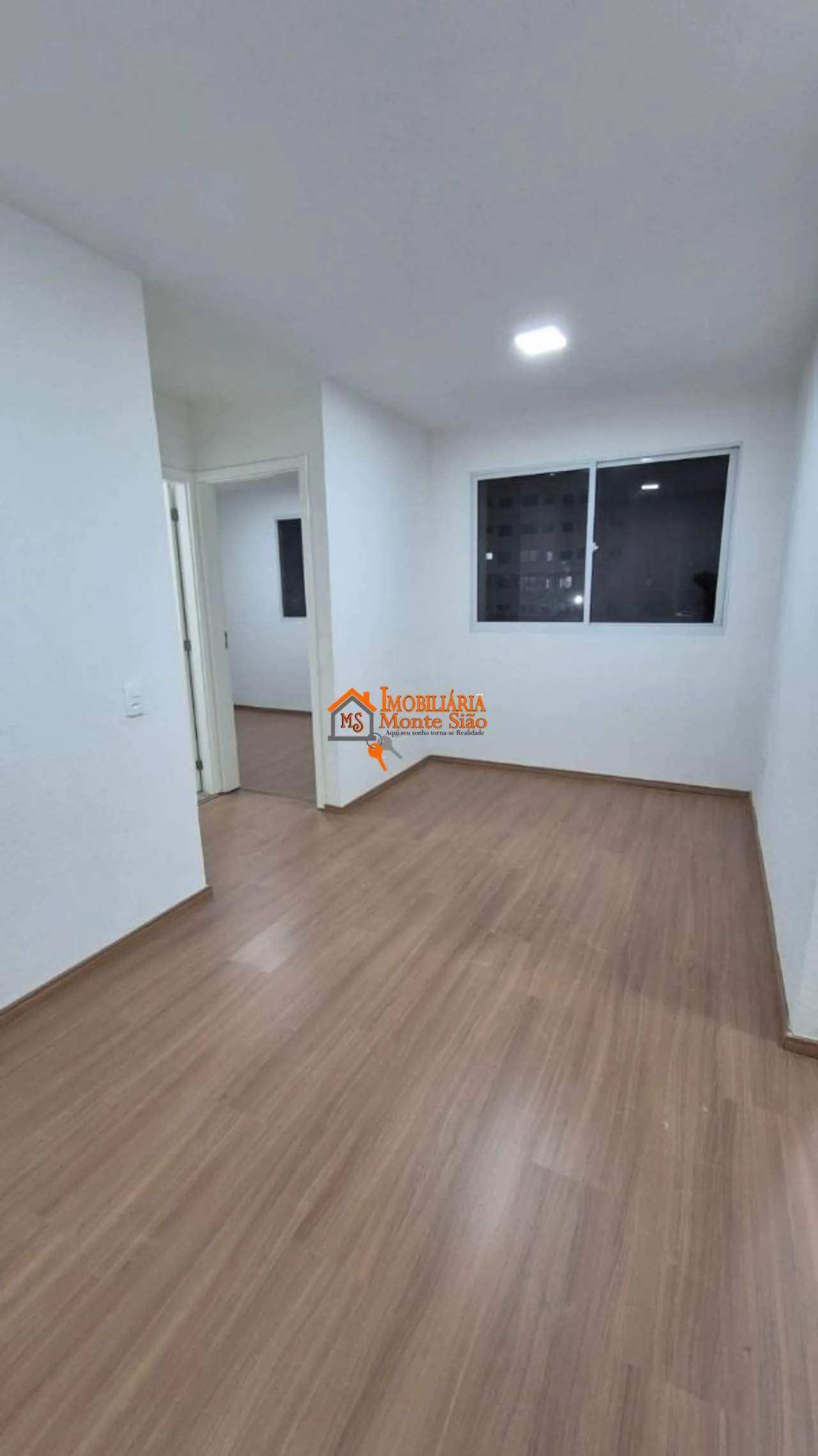 Foto do imóvel Apartamento com 2 dormitórios à venda, 42 m² por R$ 200.000,00 - Vila Nova Bonsucesso - Guarulhos/SP