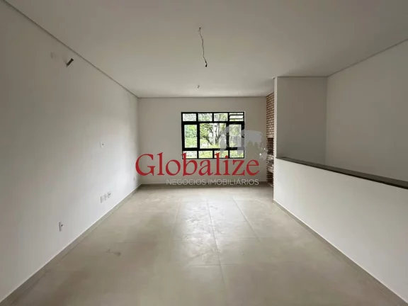 Imagem Casa Sobreposta alta à venda com 80m², 2 suítes, churrasqueira, 1 vaga por R$695.000,00 na Vila Belmiro em Santos