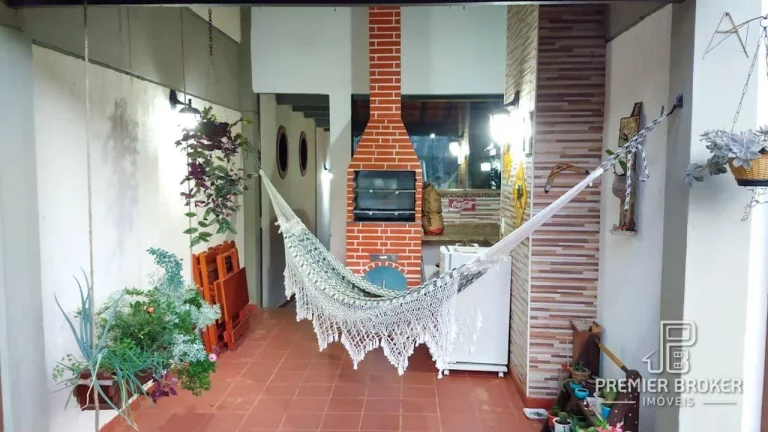 Imagem Casa à venda, 163 m² por R$ 1.300.000,00 - Alto - Teresópolis/RJ