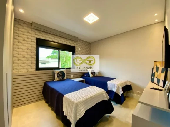 Imagem Venha conhecer essa incrível casa com 5 quartos sendo 5 suítes, totalizando 330,00 m2 de área!