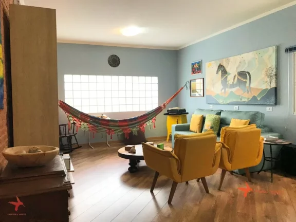 Imagem Casas à venda no Jabaquara, São Paulo-SP: 3 quartos, 1 suíte, 4 banheiros, 1 vaga de garagem e 173m² de área.