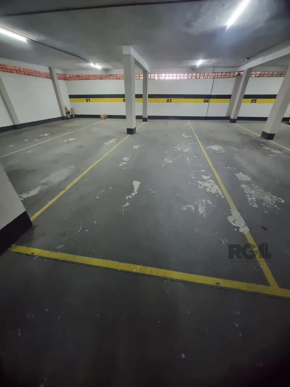 Imagem VENDA DE APARTAMENTO DE01 SUÍTE, INFRA E 02 VAGAS DE GARAGEM - SANTO ANTONIO