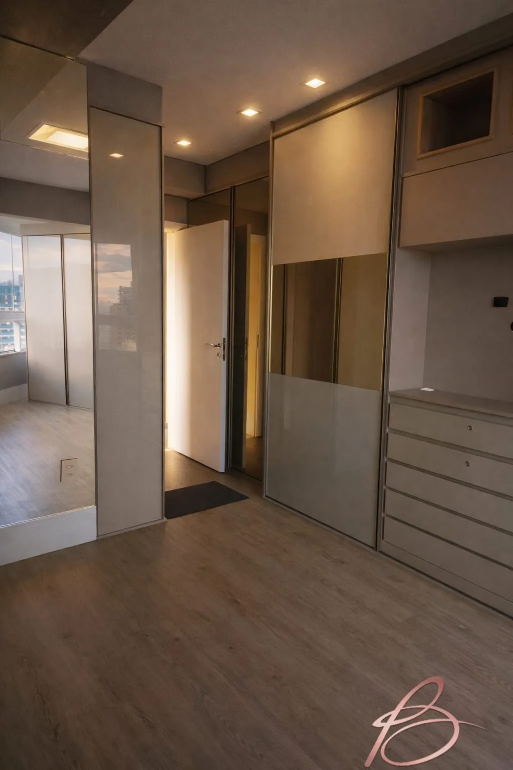 Imagem Apartamento Alto Padrão 3 suítes na Barra Norte, Balneário Camboriú/SC