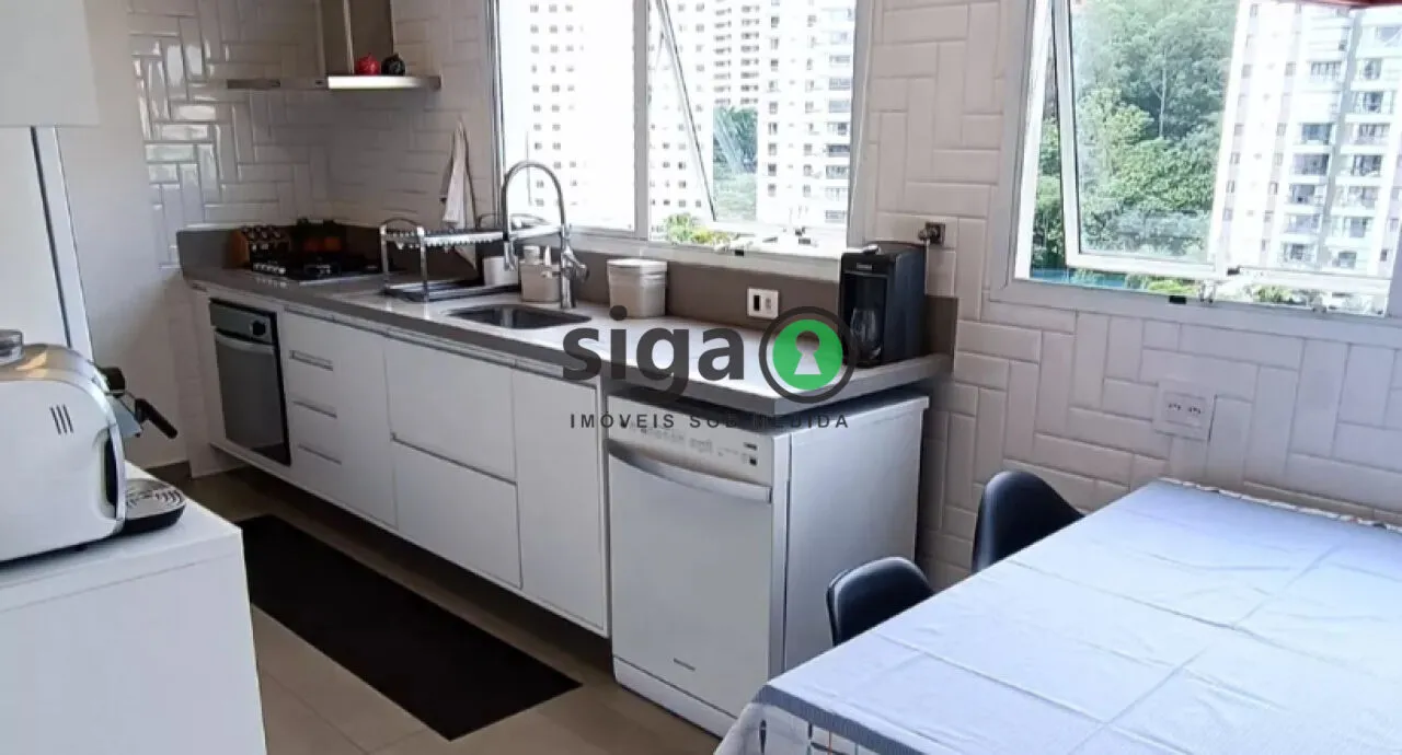 Imagem Apartamento de 173m2, 3 suites e 3 vagas à venda no Panamby