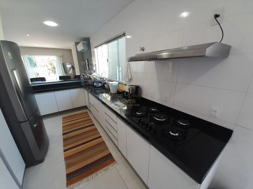 Imagem Casa em Condomínio para Venda em Teresópolis / RJ no bairro Vargem Grande