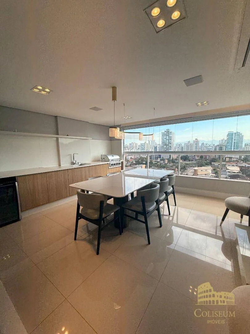 Imagem Apartamento com 3 dormitórios à venda, 127 m² por R$ 1.900.000,00 - Canto do Forte - Praia Grande/SP