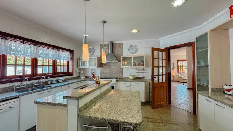 Imagem Casa em condomínio - Campos do Jordão