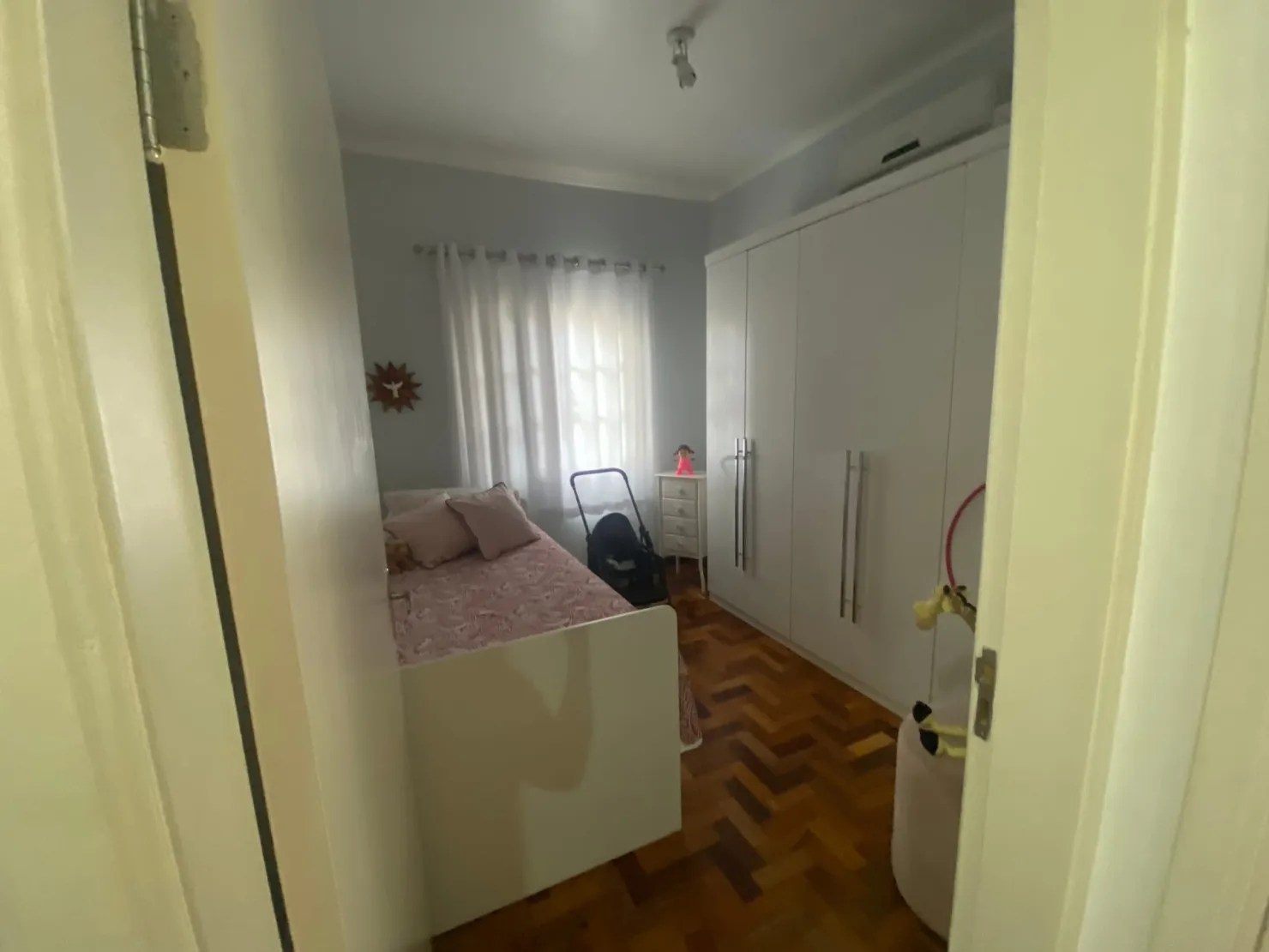 Imagem Comercial à venda 4 Quartos, 2 Suites, 4 Vagas, 136M², Centro, Aparecida - SP