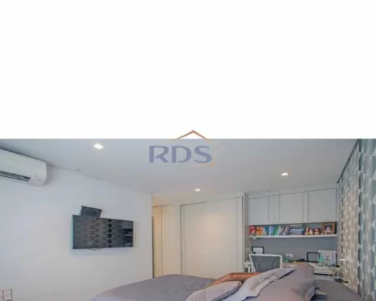 Imagem Casa em Condomínio - Sobrado / Residencial / Campo Belo