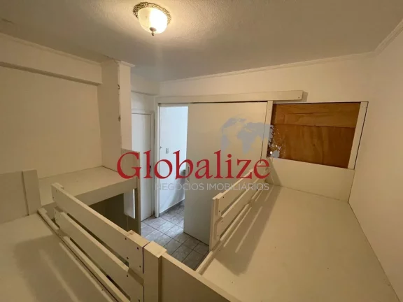 Imagem APARTAMENTO À VENDA COM 2 DORMITÓRIOS, 2 VAGAs DE GARAGEM NO BAIRRO DO GONZAGA EM SANTOS POR R$469.000,00