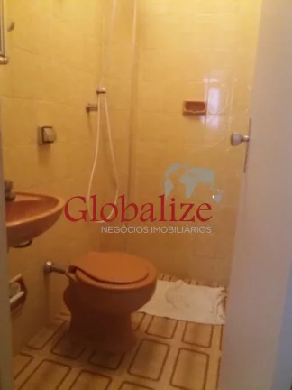 Imagem Apartamento à venda próximo a praia com 2 dormitórios e 1 vaga no bairro do Gonzaga em Santos por R$ 740.000,00