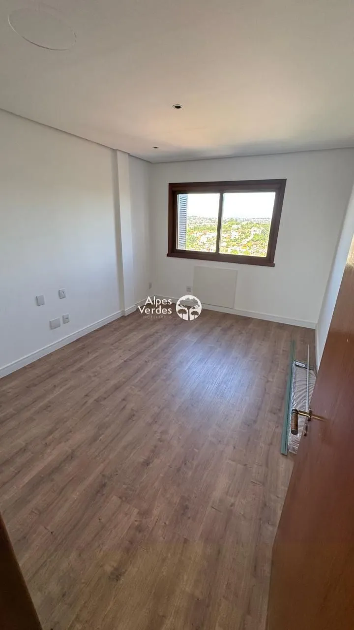 Imagem Apartamento à Venda em Vila Nova, Novo Hamburgo - RS