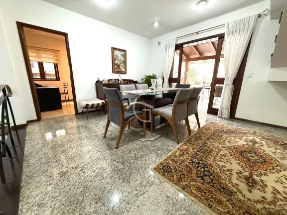 Imagem Casa à venda no Bairro Anita Garibaldi, por R$ 1.490.000.