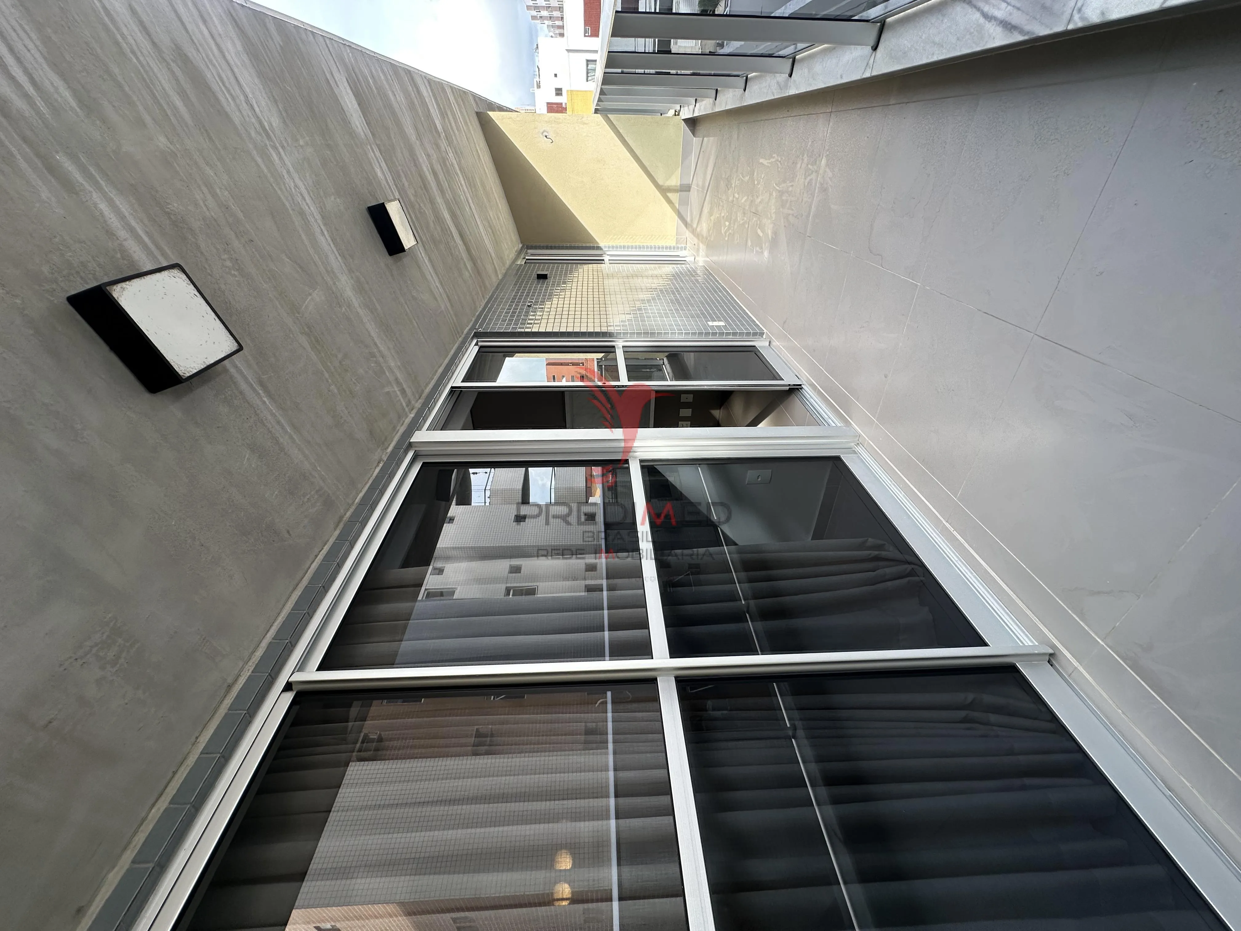Imagem Apartamento de 2 Quartos, todo projetado, nascente sul ,no bairro Jardim Oceania