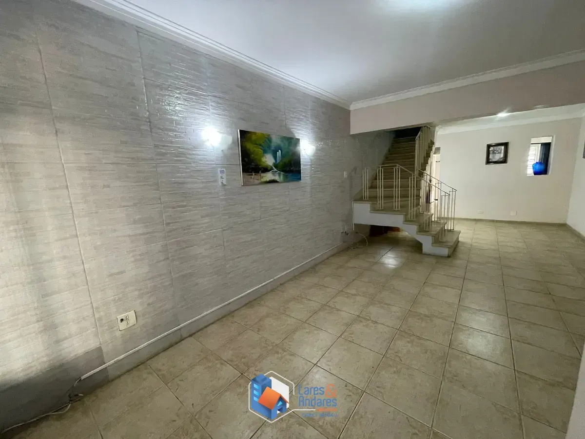 Imagem Sobrado para venda em Vila Mariana com 2 quartos, sendo 2 suítes, 160m²
